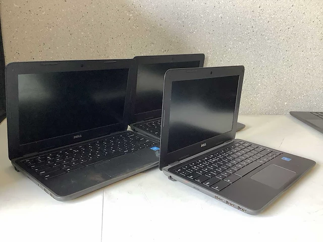 Dell chromebook 11 3180 laptop (3x) - afbeelding 1 van  8