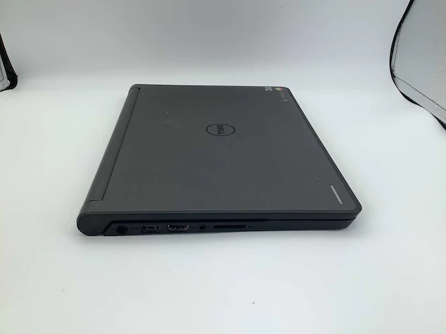 Dell chromebook 11 p22t laptop (15x) - afbeelding 3 van  7