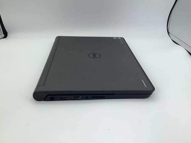 Dell chromebook 11 p22t laptop (15x) - afbeelding 3 van  7