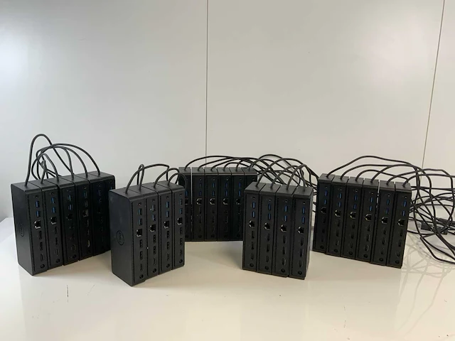 Dell (d6000) universal dockingstations (26x) - afbeelding 1 van  9