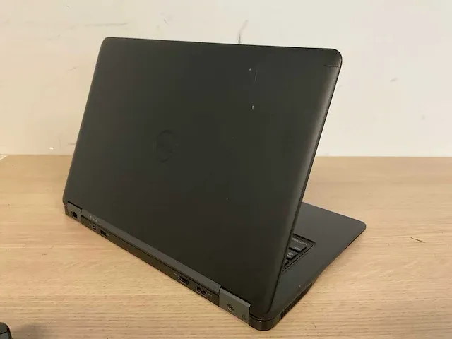 Dell e7450 laptop - afbeelding 4 van  6
