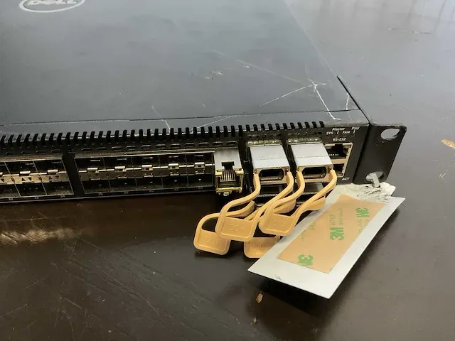 Dell emc force10 s4810 19" switch - afbeelding 3 van  8