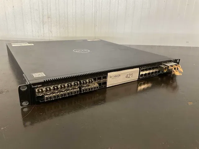 Dell emc force10 s4810 19" switch - afbeelding 1 van  8