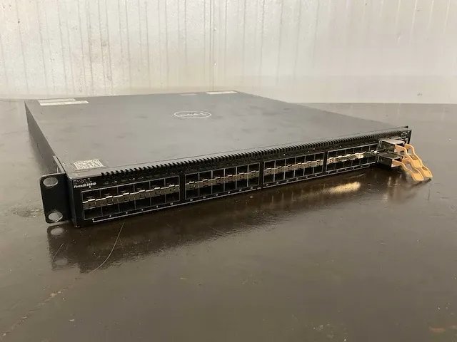 Dell emc force10 s4810 19" switch - afbeelding 1 van  6