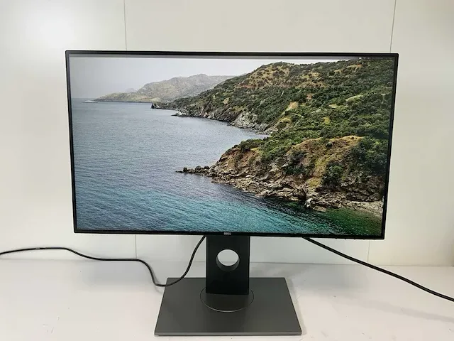 Dell (g2724d) 27”, 2560x1440 (qhd) ips monitor - afbeelding 1 van  7