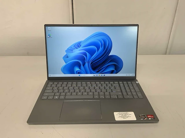 Dell inspiron 5515 (amd ryzen 5) laptop - afbeelding 1 van  8
