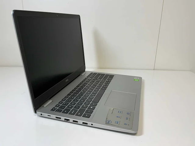 Dell inspiron 5593 15,5", core(tm) i5 10e generatie, 16 gb ram, 512 gb nvme, nvidia geforce mx230 2 gb laptop - afbeelding 3 van  7