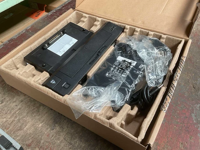 Dell la240pm160 docking station (2x) - afbeelding 3 van  4