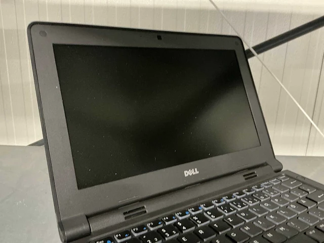 Dell latitude 3150 laptop (11x) - afbeelding 2 van  6