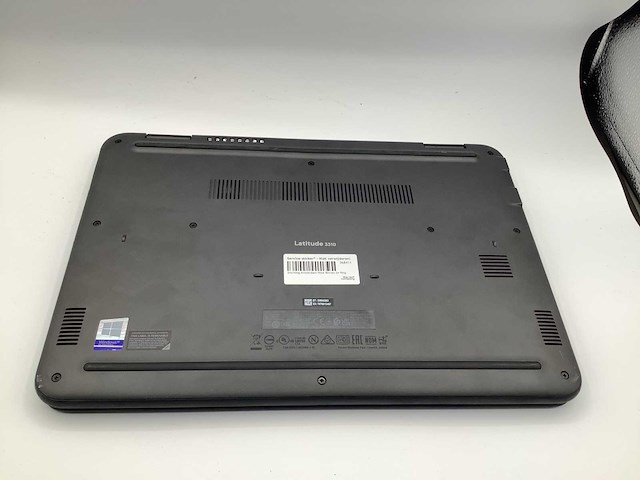 Dell latitude 3310 laptop - afbeelding 7 van  7