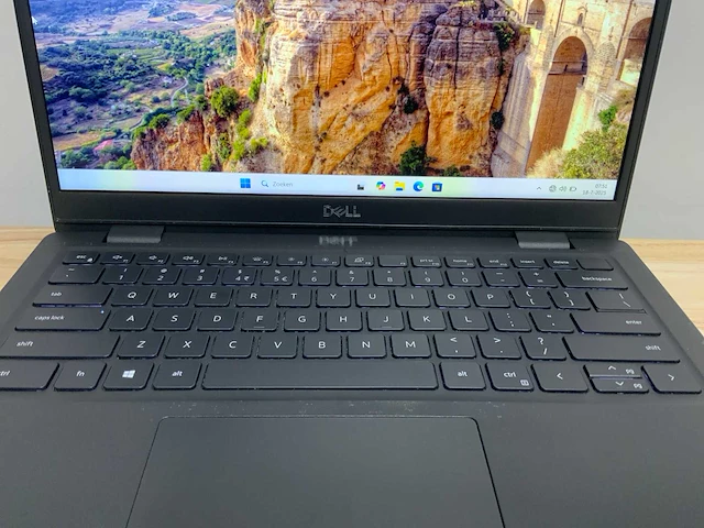 Dell latitude 3420 laptop - afbeelding 2 van  7