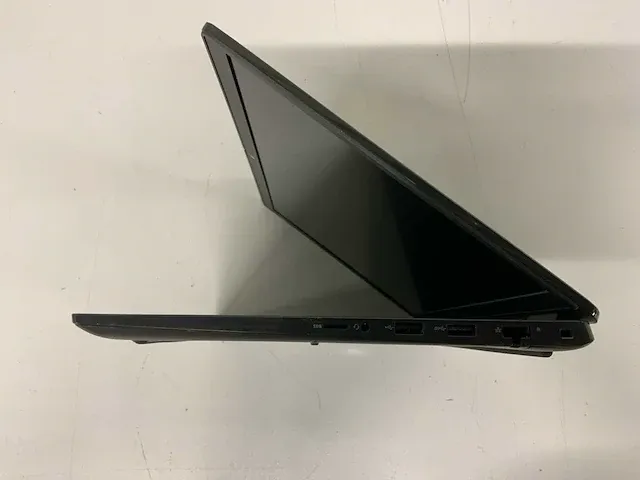 Dell latitude 3520 (i5-gen11) laptop - afbeelding 6 van  8