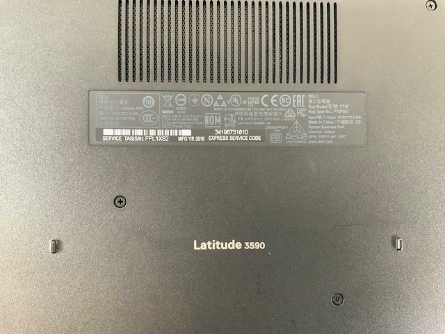 Dell latitude 3590 15.5", core(tm) i7 8th gen, 8 gb ram, 256 gb ssd, amd radeon r7 m265 2 gb laptop - afbeelding 7 van  7