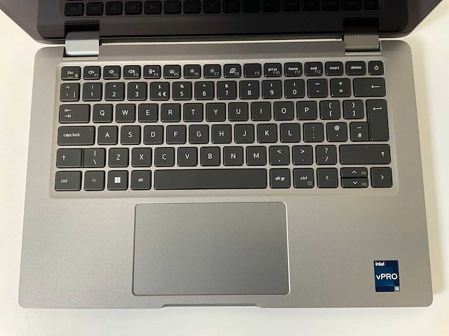 Dell latitude 5330 13.3”, core(tm) i5 12th gen, 16 gb ram, 512 gb nvme touchscreen laptop - afbeelding 4 van  7