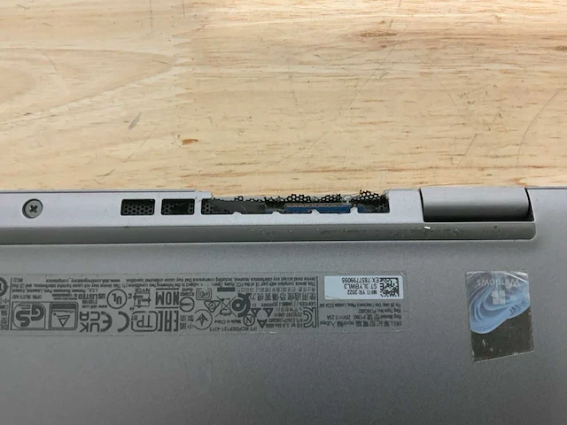 Dell latitude 5330(i5-gen12) laptop - afbeelding 7 van  10