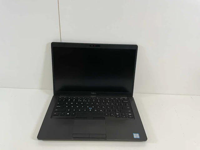 Dell latitude 5400 14", core(tm) i5 8th gen, 8 gb ram, 256 gb nvme laptop (2x) - afbeelding 6 van  12