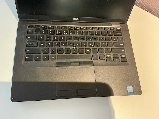 Dell latitude 5401 laptop - afbeelding 2 van  7