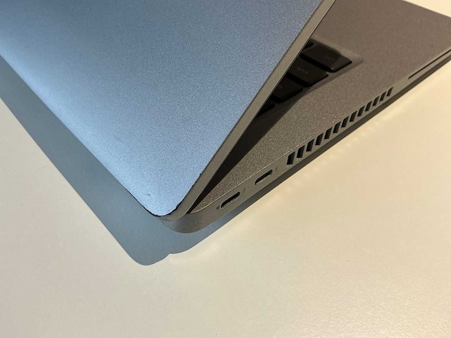 Dell latitude 5421 laptop - afbeelding 5 van  8