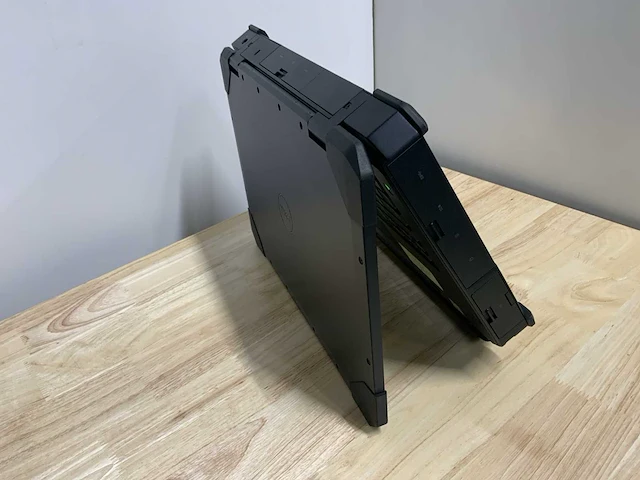 Dell latitude 5424 rugged laptop - afbeelding 11 van  12