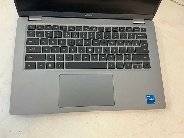 Dell latitude 5430 laptop - afbeelding 2 van  8