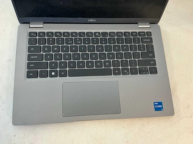 Dell latitude 5430 laptop - afbeelding 2 van  8