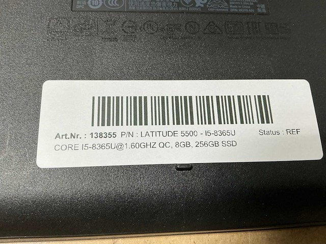 Dell latitude 5500 - i5-8365u laptop - afbeelding 3 van  4
