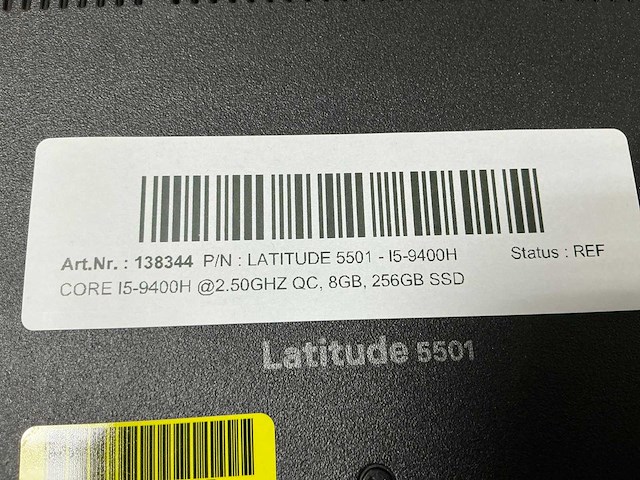 Dell latitude 5501 - i5-9400h laptop - afbeelding 3 van  4
