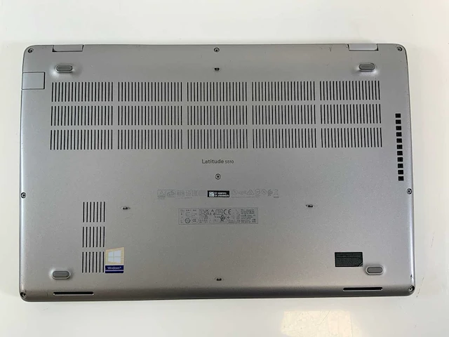 Dell latitude 5510 15.5", core(tm) i5 10th gen, 16 gb ram, 1 tb nvme laptop - afbeelding 6 van  7