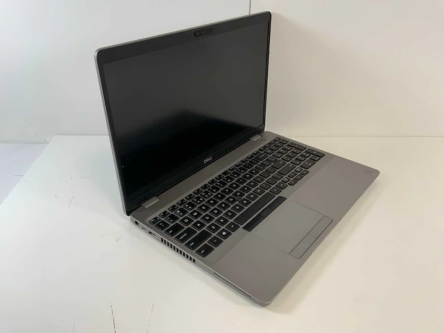 Dell latitude 5510 15.5", core(tm) i5 10th gen, 16 gb ram, 512 gb nvme laptop - afbeelding 2 van  7