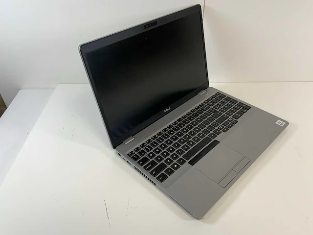 Dell latitude 5510 15.5", core(tm) i7 10th gen, 16 gb ram, 500 gb nvme laptop - afbeelding 2 van  7