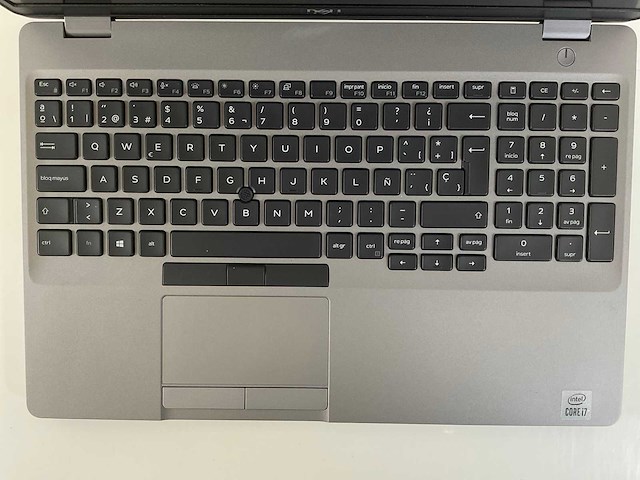 Dell latitude 5510 15.5”, core(tm) i7 10th gen, 16 gb ram, 512 gb nvme laptop - afbeelding 4 van  7