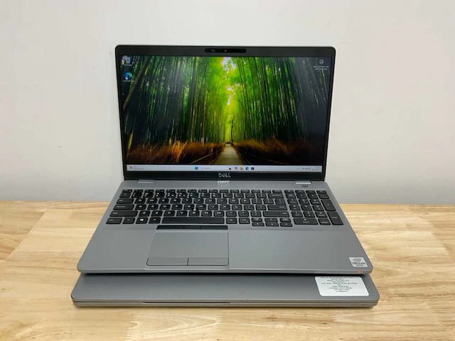 Dell latitude 5510 laptop (2x) - afbeelding 1 van  13