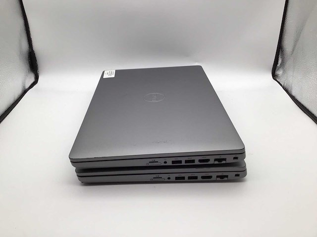Dell latitude 5510 laptop (2x) - afbeelding 6 van  8