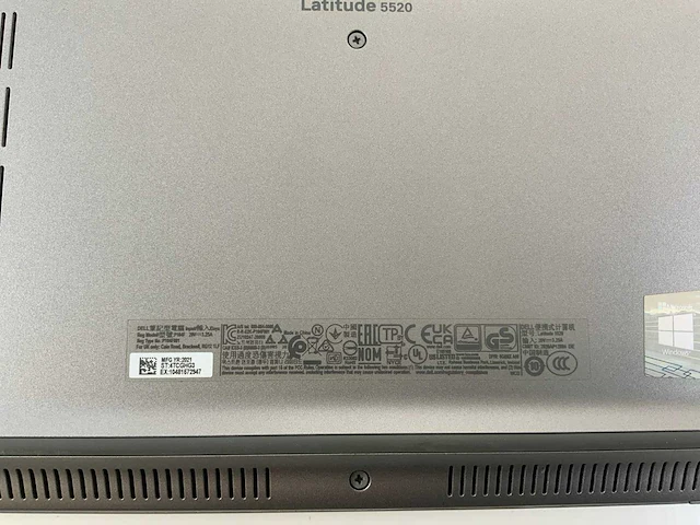 Dell latitude 5520 15.5", core(tm) i5 11th gen, 16 gb ram, 1 tb nvme laptop - afbeelding 7 van  7