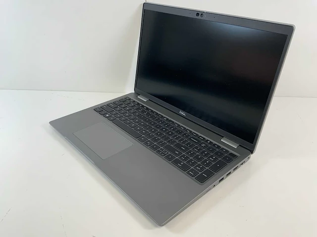 Dell latitude 5520 15.5", core(tm) i5 11th gen, 16 gb ram, 1 tb nvme laptop - afbeelding 3 van  7