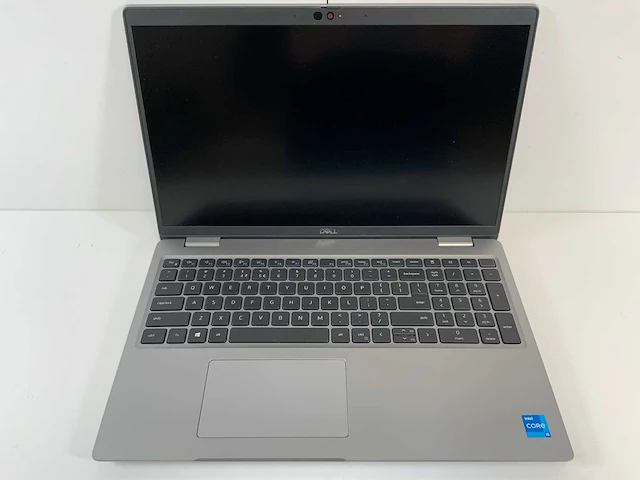 Dell latitude 5520 15.5", core(tm) i5 11th gen, 16 gb ram, 500 gb nvme laptop - afbeelding 1 van  7