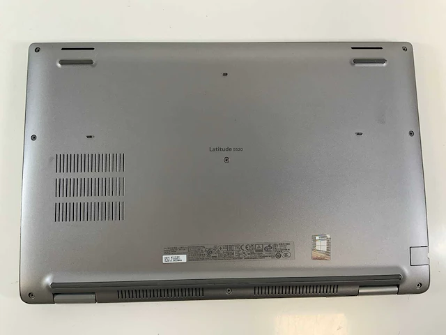 Dell latitude 5520 15.5", core(tm) i5 11th gen, 16 gb ram, 512 gb nvme laptop - afbeelding 6 van  7