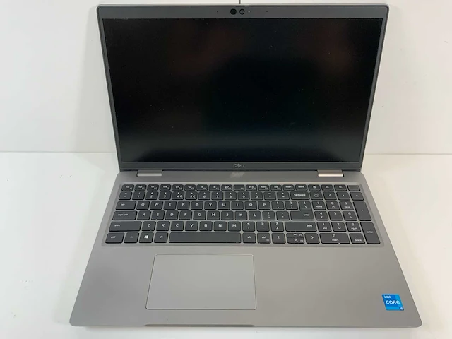 Dell latitude 5520 15.5", core(tm) i5 11th gen, 32 gb ram, 1 tb nvme laptop - afbeelding 1 van  7