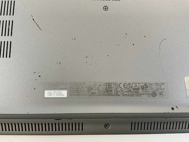 Dell latitude 5520 15.5", core(tm) i5 11th gen, 32 gb ram, 1 tb nvme laptop - afbeelding 7 van  7