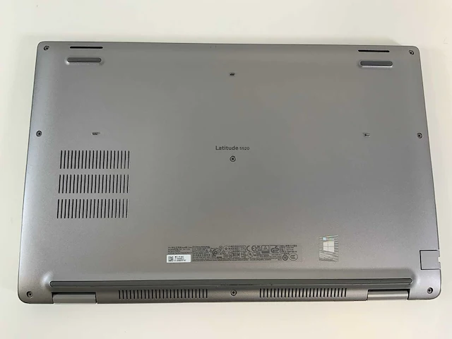 Dell latitude 5520 15.5", core(tm) i5 11th gen, 32 gb ram, 1tb nvme laptop - afbeelding 6 van  7