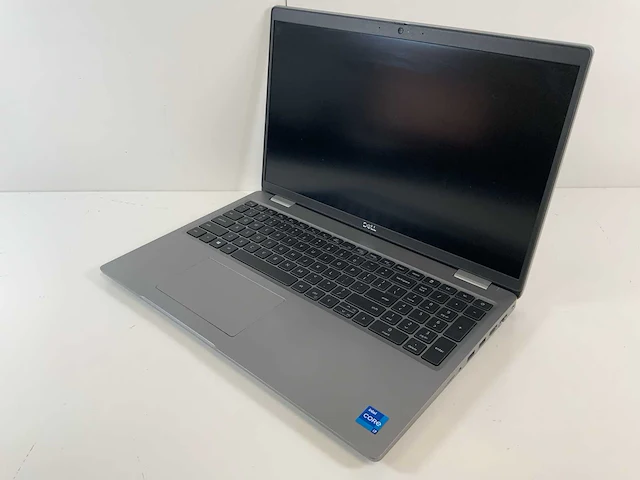 Dell latitude 5520 15.5", core(tm) i7 11th gen, 16 gb ram, 1 tb nvme laptop - afbeelding 3 van  7