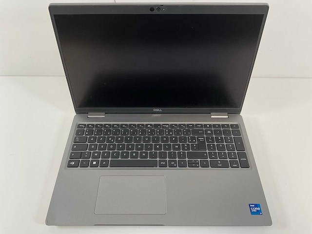 Dell latitude 5520 15.5”, core(tm) i7 11th gen, 16 gb ram, 1 tb nvme laptop - afbeelding 1 van  7