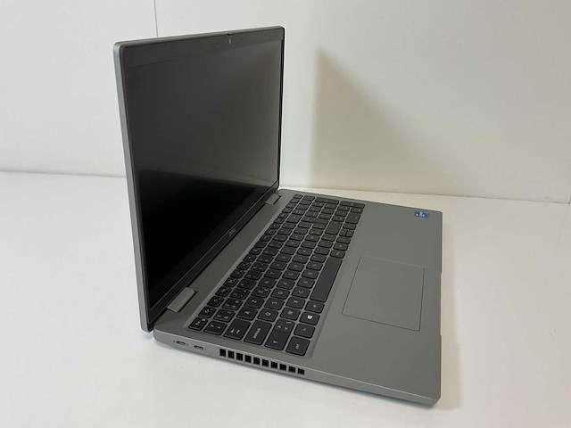 Dell latitude 5520 15.5”, core(tm) i7 11th gen, 16 gb ram, 512 gb nvme laptop - afbeelding 2 van  7