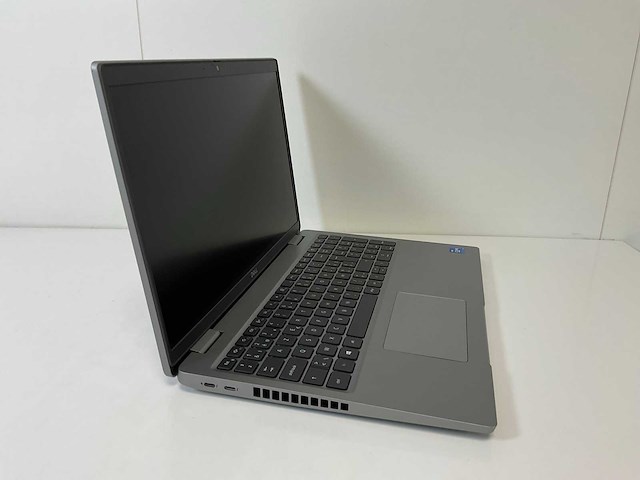 Dell latitude 5520 15.5”, core(tm) i7 11th gen, 16 gb ram, 512 gb nvme laptop - afbeelding 2 van  7