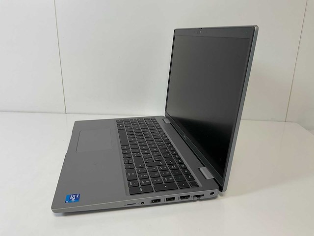 Dell latitude 5520 15.5”, core(tm) i7 11th gen, 16 gb ram, 512 gb nvme laptop - afbeelding 3 van  7