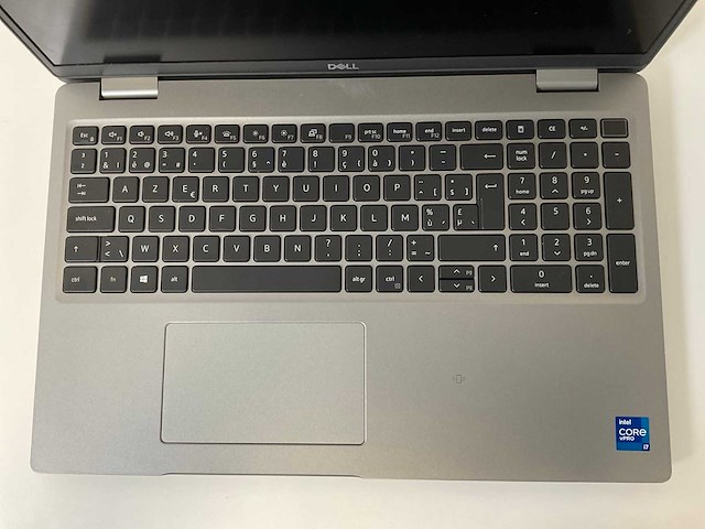 Dell latitude 5520 15.5”, core(tm) i7 11th gen, 16 gb ram, 512 gb nvme laptop - afbeelding 4 van  7