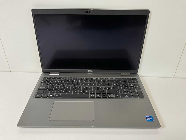 Dell latitude 5520 15.5”, core(tm) i7 11th gen, 16 gb ram, 512 gb nvme laptop - afbeelding 1 van  7