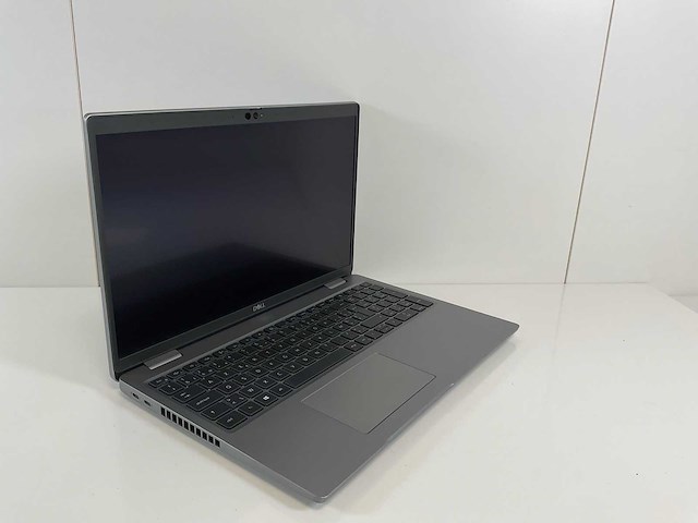 Dell latitude 5520 15.5”, core(tm) i7 11th gen, 16 gb ram, 512 gb nvme laptop - afbeelding 2 van  7