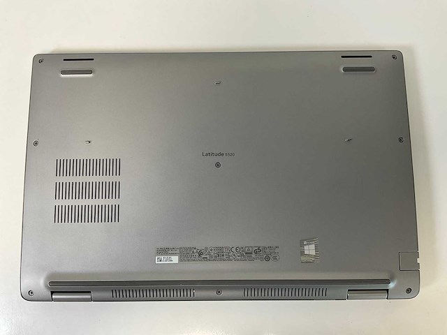 Dell latitude 5520 15.5”, core(tm) i7 11th gen, 32 gb ram, 512 gb nvme laptop - afbeelding 6 van  7