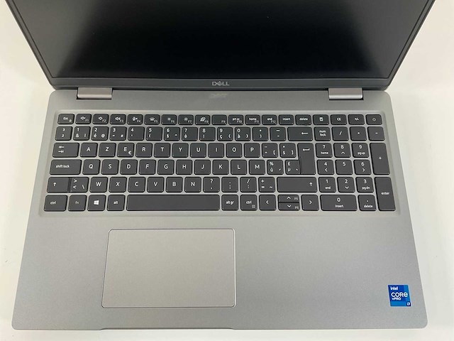 Dell latitude 5520 15.5”, core(tm) i7 11th gen, 32 gb ram, 512 gb nvme laptop - afbeelding 4 van  7